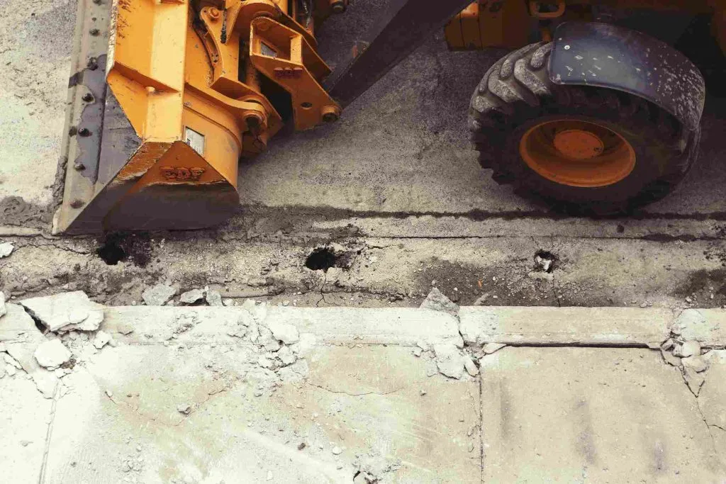 Jak zaplanować odległość budynku od drogi gminnej – kluczowe wskazówki